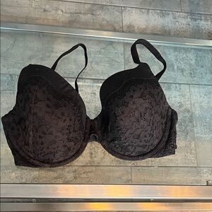 Victoria's Secret Black Lace Underwire Bra - Floral Lace Cups